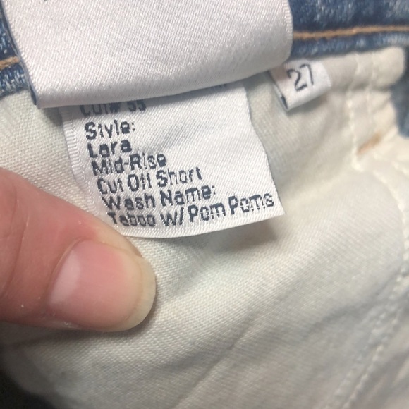 Wildfox Lara Midrise Cut-off Shorts Size 27 - Picture 7 of 7